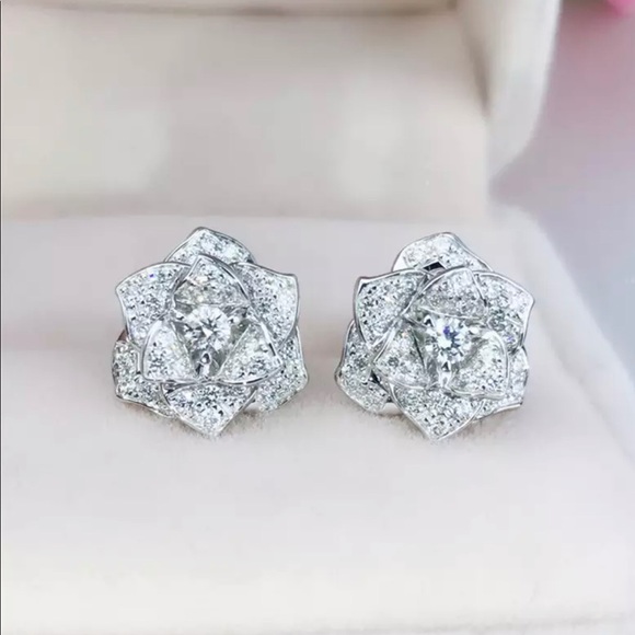 925 Silver Flower Diamond Earrings - Picture 1 of 3